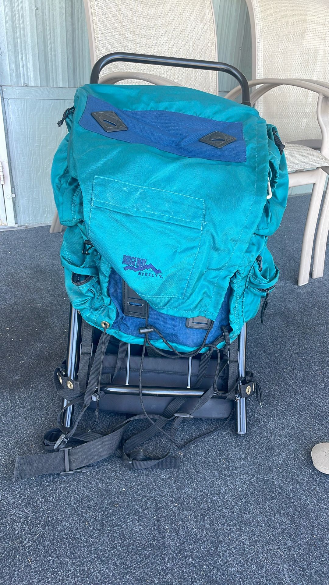 Frames Hiking Backpack
