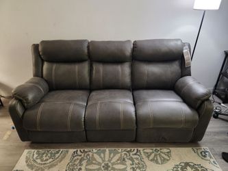 Lawrence recliner sofa