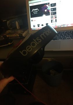 Beats Mixr