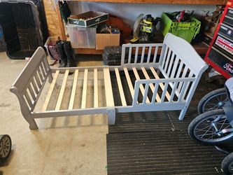 Grey toddler bed
