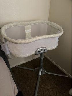 Halo bassinet
