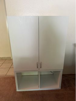 Cabinet and 2 cube shelf
