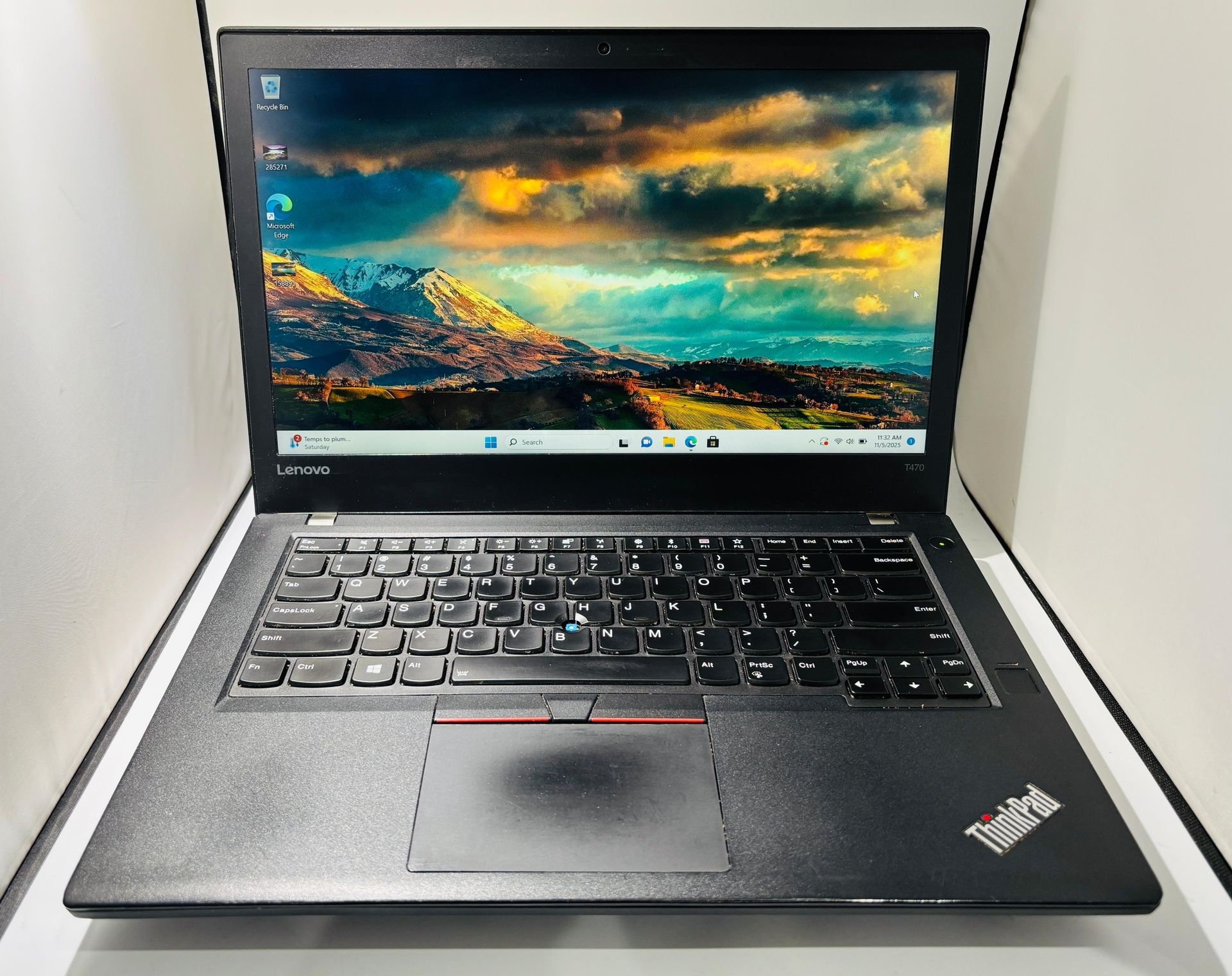 LENOVO T470 14” Core i5-7200u 2.71GHz 8GB 256GB SSD Read Description