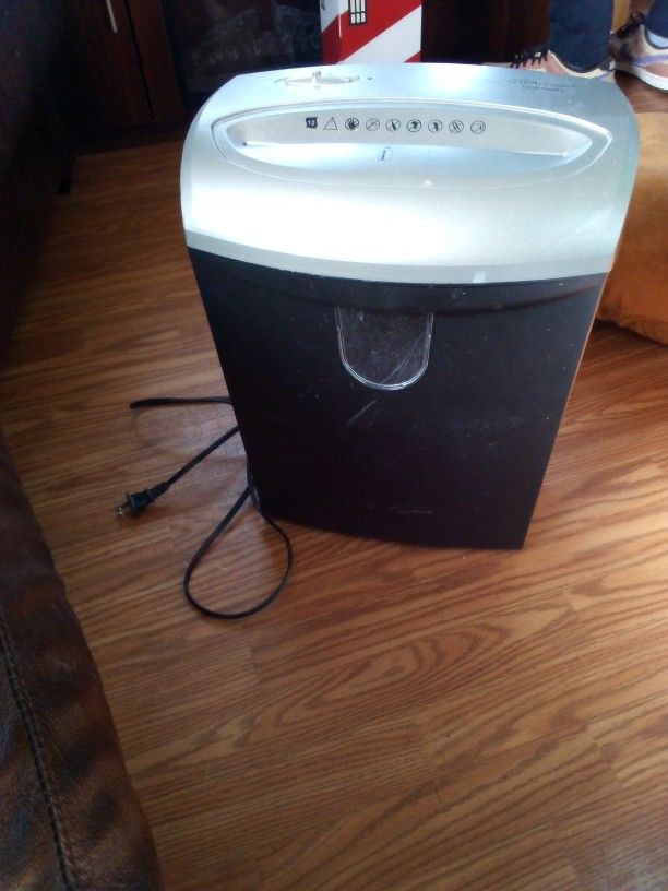 Electric Computer Shredder