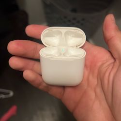 Only Air Pod Case No AirPods You Can Pair Them