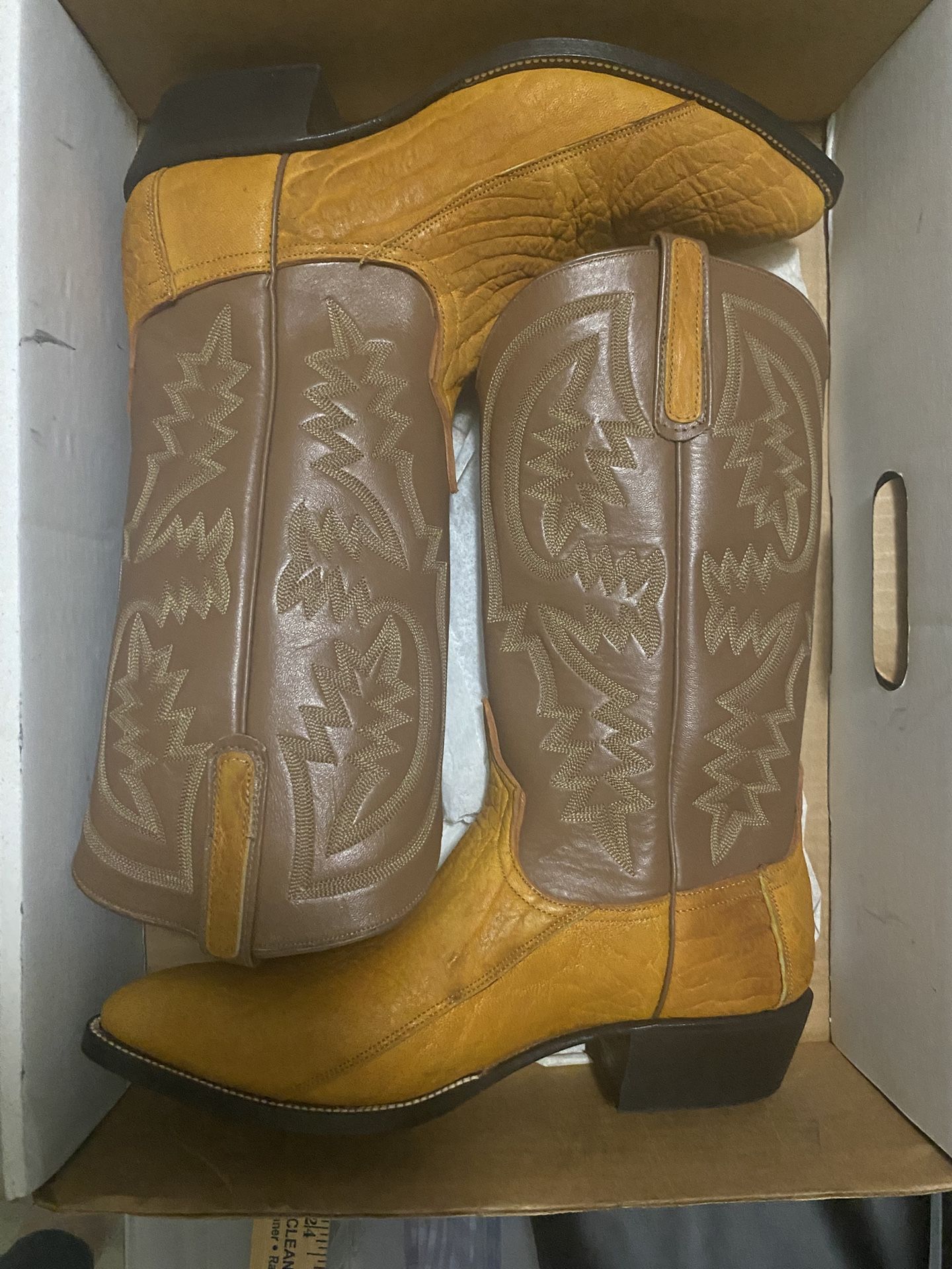 Custom Cowboy Boots 