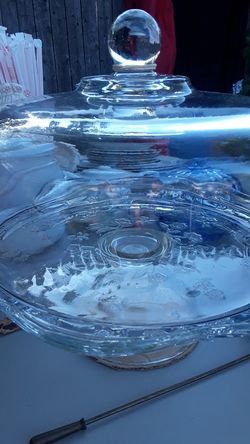 Cake stand