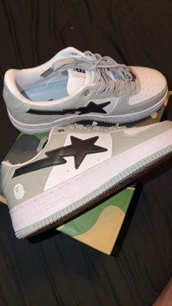 A bathing ape Lows size 10.5