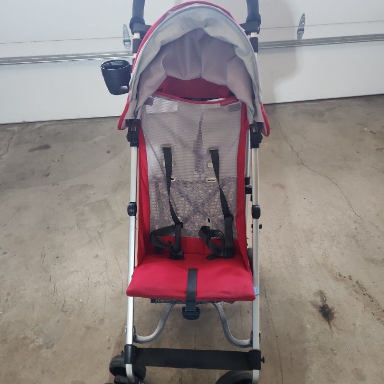Gently Used Foldable Red Stroller With Cupholder