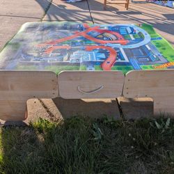 Play Table 