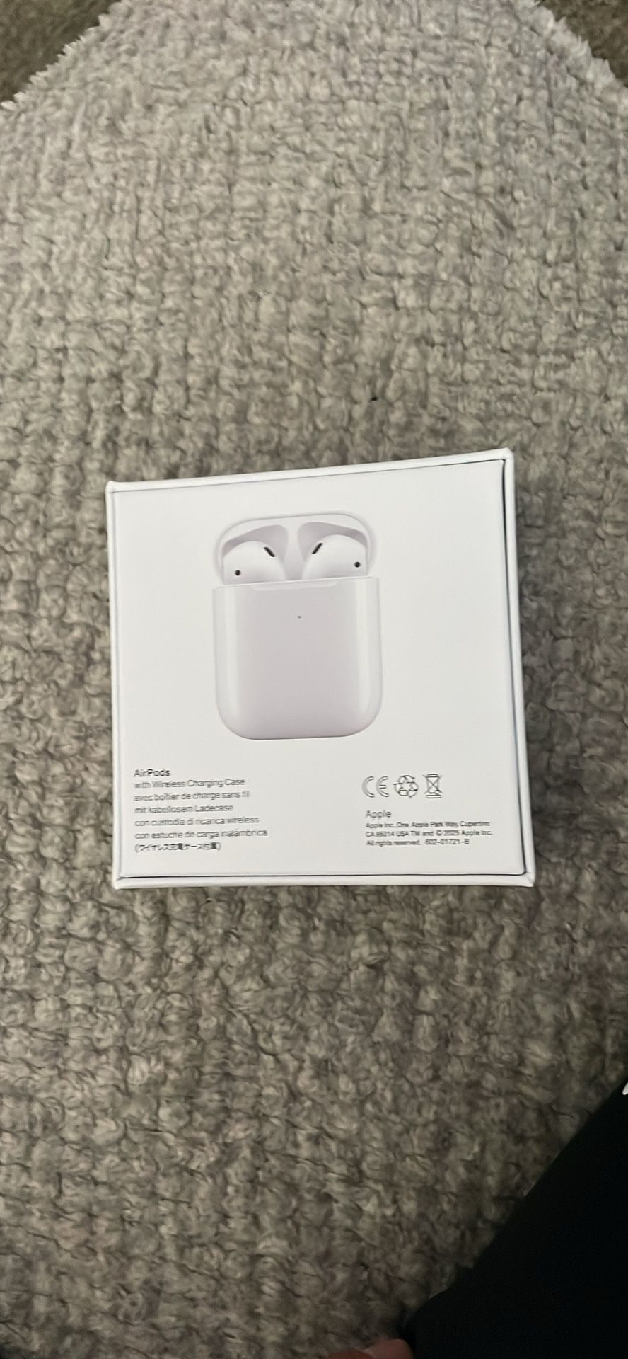 AirPods