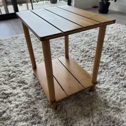 Outdoor/indoor Side Table
