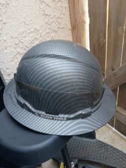 Klein construction helmet hard hat