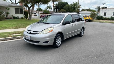 2006 Toyota Sienna