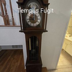 Tempus Fugit Clock