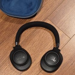 JBL Live 660NC Noise Cancelling Headphones 