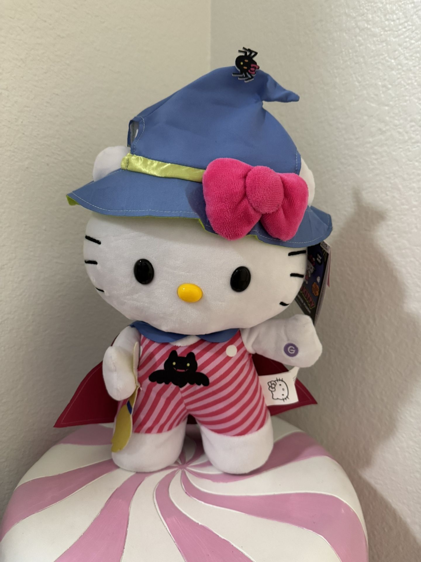 HELLO KITTY WHITCH SIDE STEPPER