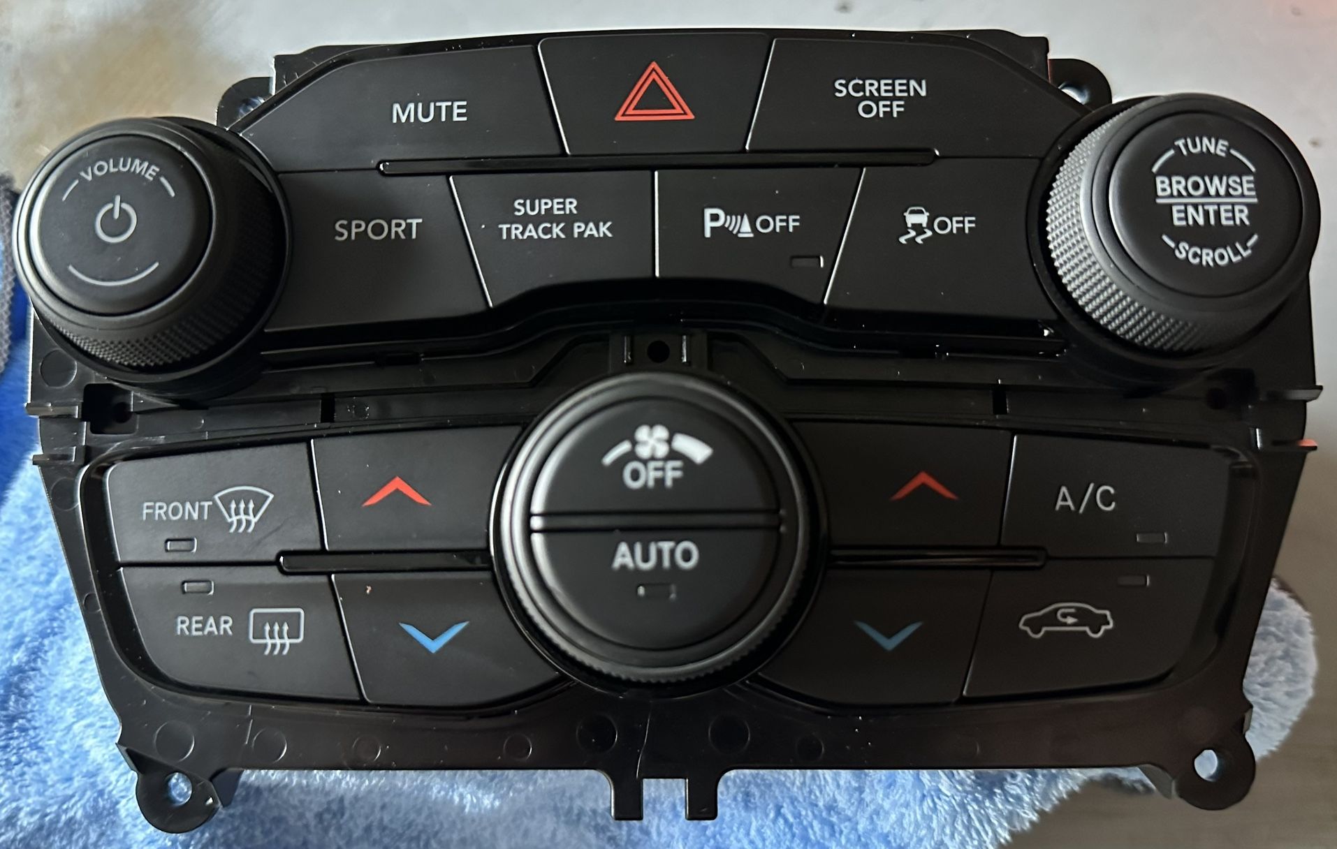 Dodge Challenger AC Centerstack