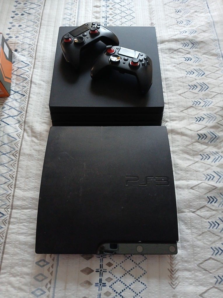 Psp3 Working BUT No Controlers And PSP 4 working With  Wireless Comtrols 