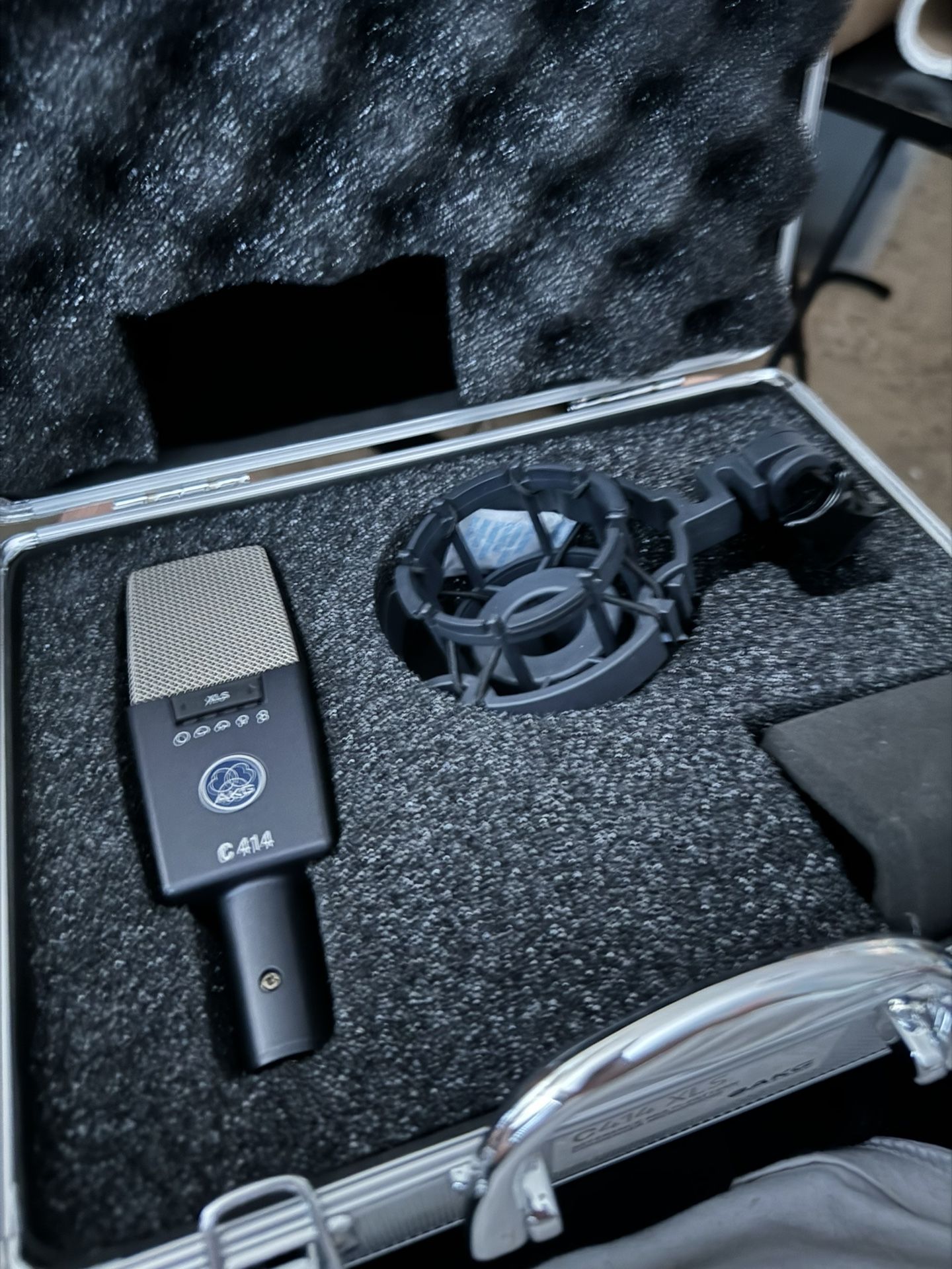 AKG C414 MIC