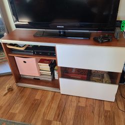 TV  / Media Console