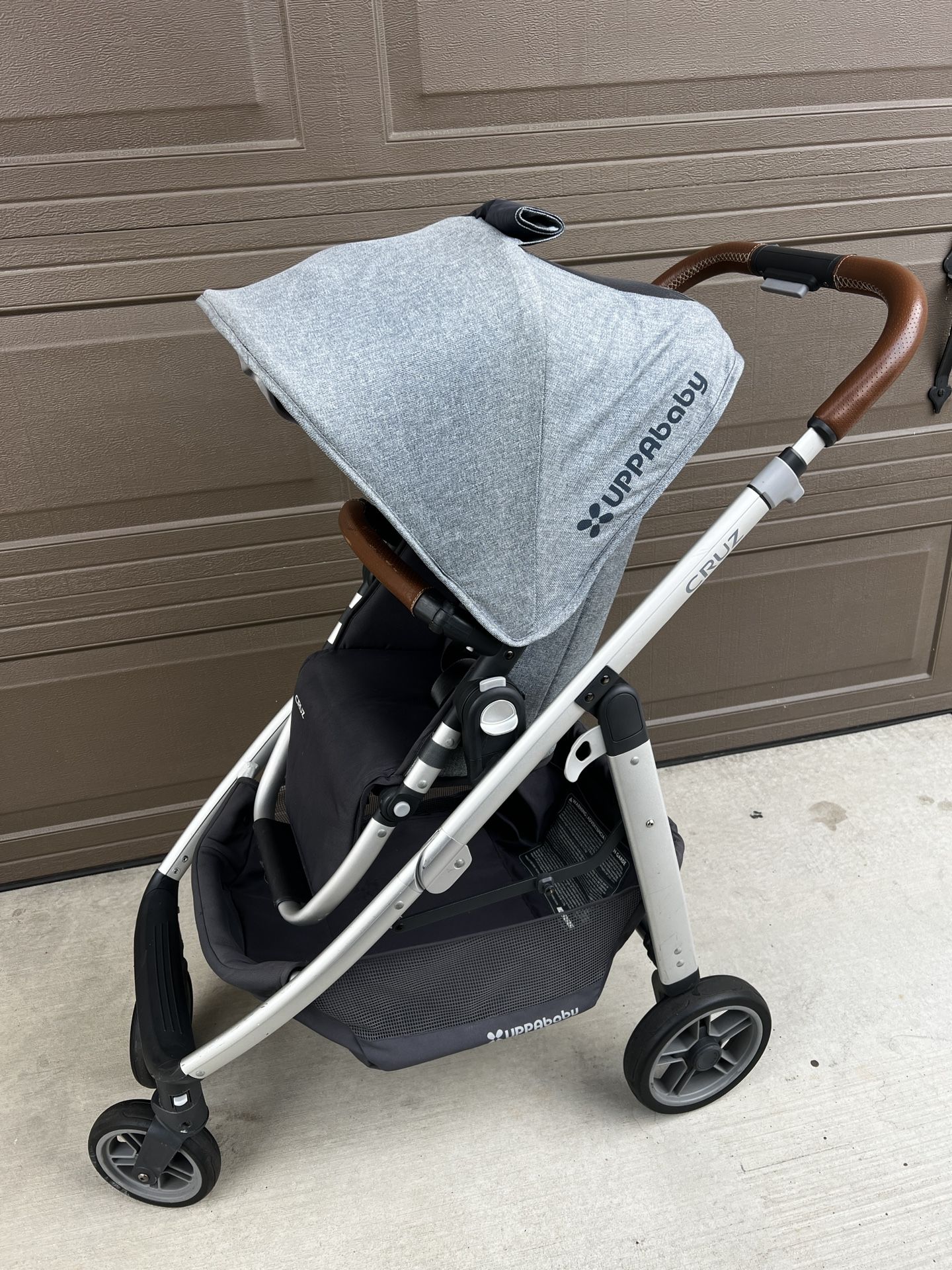 UPPAbaby CRUZ stroller