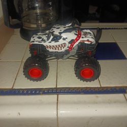 Monster Jam Monster Mutt Dalmatian Toy
