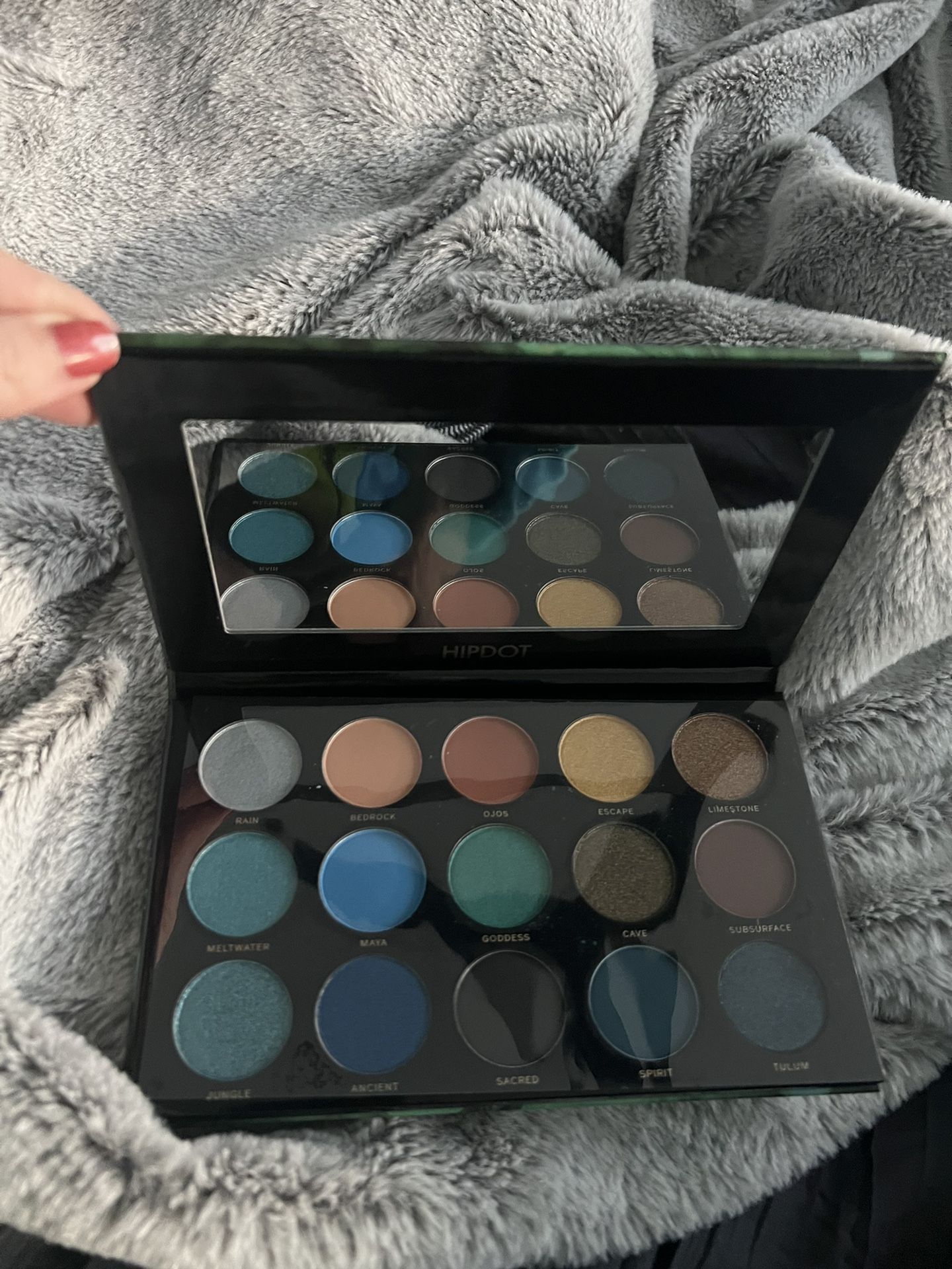 HipDot Beauty Eyeshadow, Palette Brand New