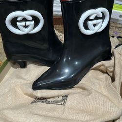 Gucci Boots 