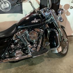 2005 ROAD KING 
