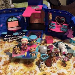 lol Camper With Accessories And Dolls 