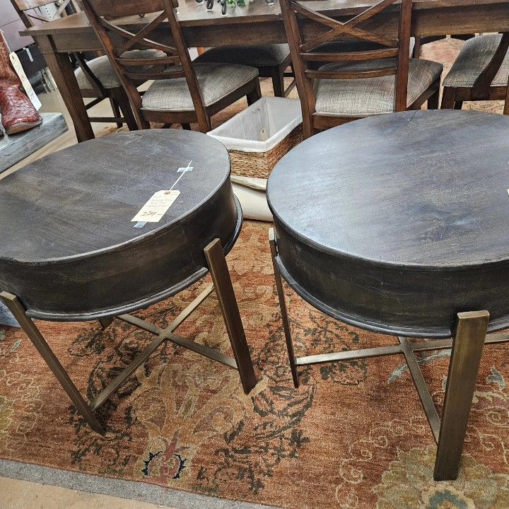 Potato barn Round END TABLE We are located at 2811 East Bell road