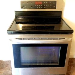 LG Electric Stove