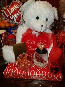 Valentine gift teddy bear for her