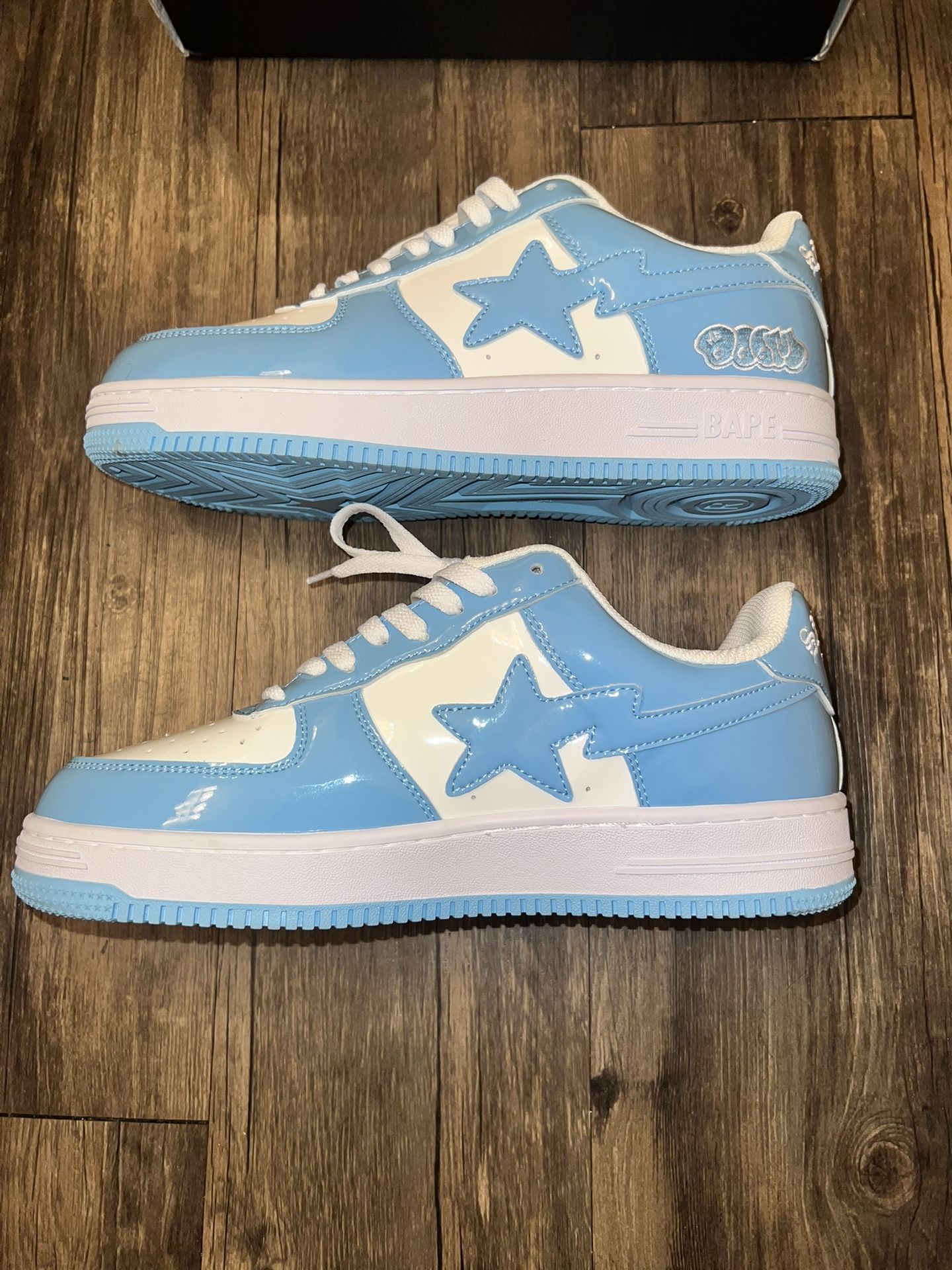 Bapesta Size 9 