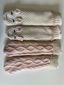 2 Pair of Knitted Slipper Socks Size S/M - BRAND NEW!