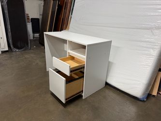 Desk $120