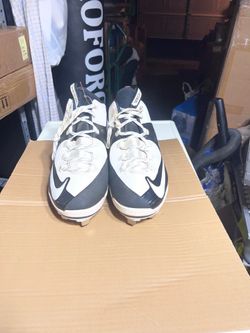 Nike Air Max MVP Elite Baseball Cleats - NEW