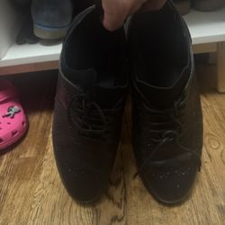 DRESSY SHOES!!