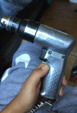 Air tool