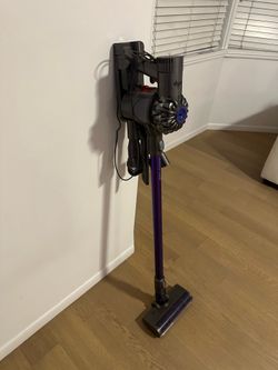 Dyson v6 animal vacuum