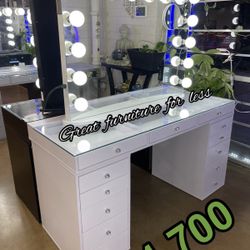 Impressions Vanity White With Bluetooth Mirror Brand New