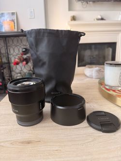 Sony FE 85mm f/1.8 full frame lens