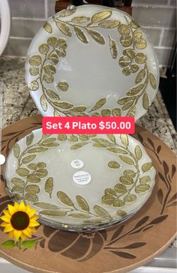 Especial $50.00 Platos Medianos Set De 4 Cristal Nacarado Para Ensaladas Postres Pastel Nueva Línea Witflower Princess House Ventas Finales