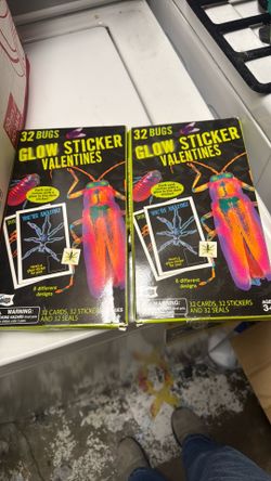 Bugs, glow sticker valentines 32 bug each box. lunchbox note cards