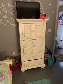 3 Piece Twin Bedroom Set w/trundle