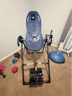 Teeter Hangups Inversion Table