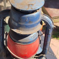 Antique DIETZ LITTLE WIZARD LAMP