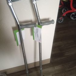 Nova Forearm Crutches