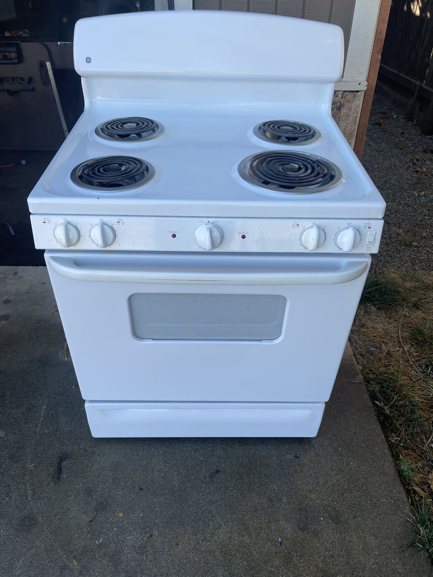 Ge Stove for Sale in Galt, CA OfferUp